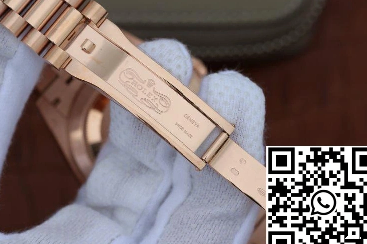 Day II 40mm Rolex Date EW 228235 Factory Rosegold Dial 0121